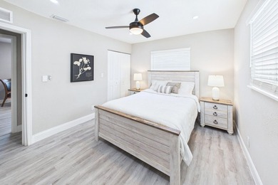 Welcome home to this beautifully remodeled 3BR/2BA residence - photo 23