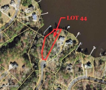 (private lake, pond, creek) Lot For Sale in Chocowinity North Carolina