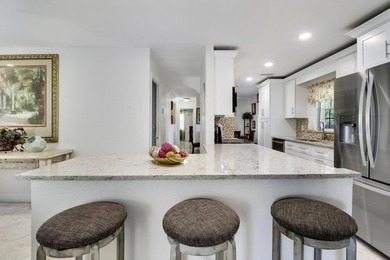 Step into this beautifully updated 3 bedroom, 2 bathroom home in - photo 13