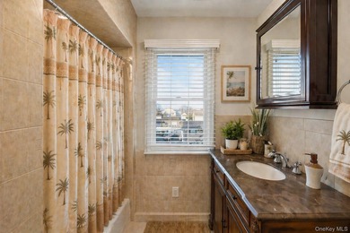 Welcome to an exceptional waterfront retreat in the heart of - photo 16