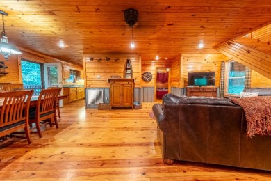 Sleeps 8, Unrestricted, wooded 7.21 acres & a solo private dock - photo 6