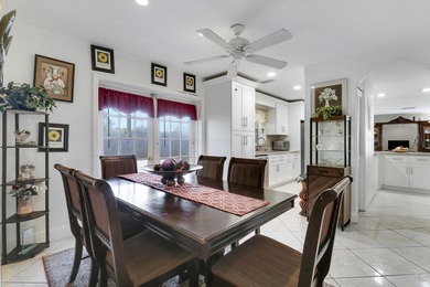 Step into this beautifully updated 3 bedroom, 2 bathroom home in - photo 20