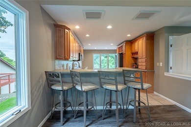Exceptional value in one of the Lake's most sought-after - photo 23