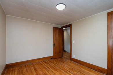 Welcome to 100 Rockview Terrace, where nearly a century of - photo 23