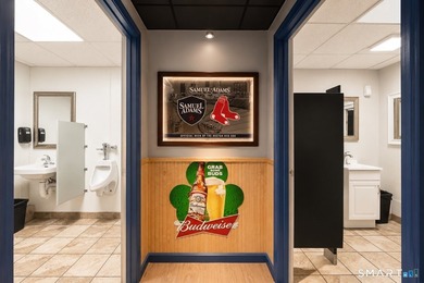 An exceptional opportunity to own both a successful, established - photo 23