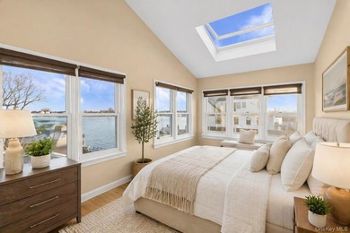 Welcome to an exceptional waterfront retreat in the heart of - photo 24