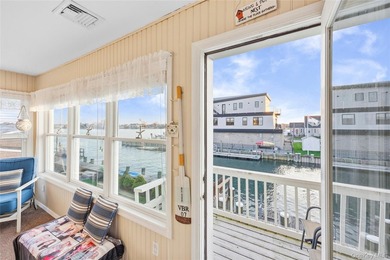 Welcome to an exceptional waterfront retreat in the heart of - photo 27