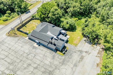 An exceptional opportunity to own both a successful, established - photo 33