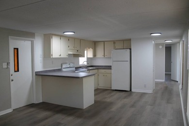 Additional listing photo 4