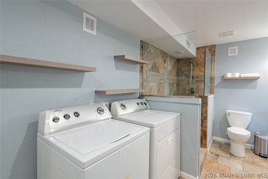 Exceptional value in one of the Lake's most sought-after - photo 37