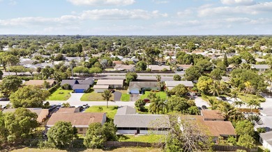 Step into this beautifully updated 3 bedroom, 2 bathroom home in - photo 37