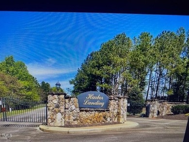 Beautiful homesite in popular Harbor Landing at Lake Gaston - photo 2