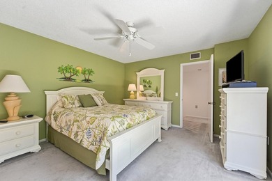 Discover this charming two-bedroom townhouse, with each bedroom - photo 19