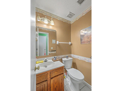 Welcome to this spacious 3-bedroom, 2.5-bath home in the - photo 20