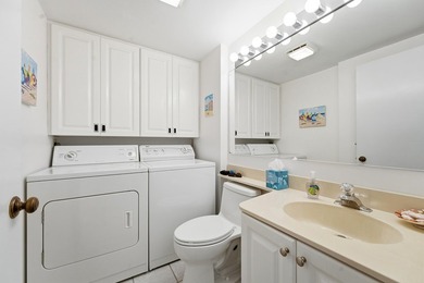 Discover this charming two-bedroom townhouse, with each bedroom - photo 22