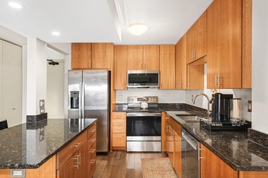 Discover urban living at its finest in this stylish condo! - photo 1