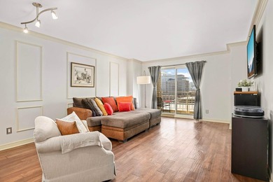 Discover urban living at its finest in this stylish condo! - photo 5