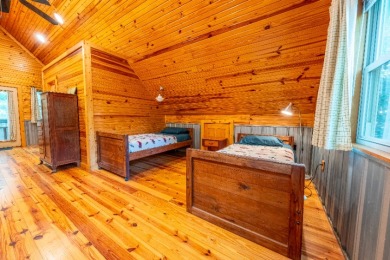 Sleeps 8, Unrestricted, wooded 7.21 acres & a solo private dock - photo 27