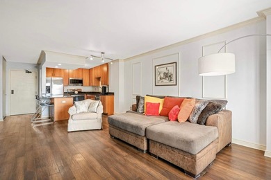 Discover urban living at its finest in this stylish condo! - photo 9