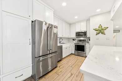 Located right in the heart of *Old Town* Port Aransas! The - photo 8