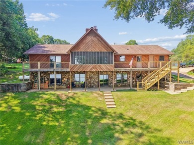 Beautifully renovated waterfront home on 1+/- acre overlooking - photo 6