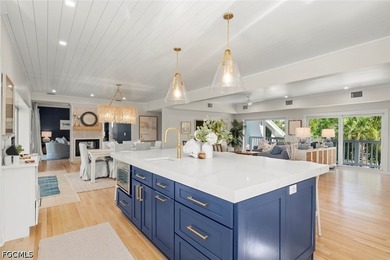 Welcome to 1048 Kings Crown Drive, a remarkable waterfront - photo 12