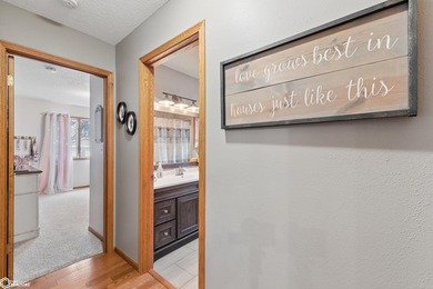 Beautifully updated and perfectly situated on Woodlane Drive - photo 12