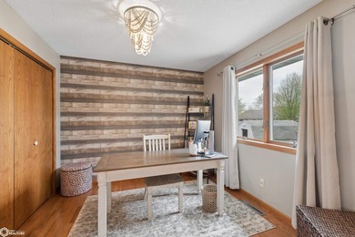 Beautifully updated and perfectly situated on Woodlane Drive - photo 15