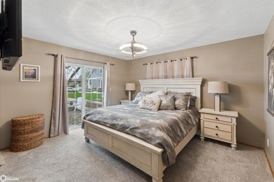 Beautifully updated and perfectly situated on Woodlane Drive - photo 18