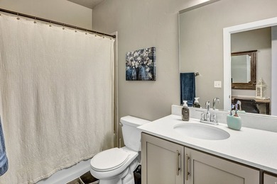 SELLER OFFERING 3% TOWARDS BUYERS CLOSING COSTS + RATE BUY DOWN! - photo 18