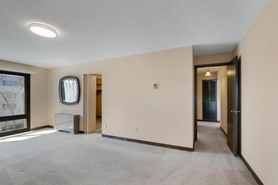 Seller providing a $15,000 credit at closing toward buyer's - photo 19