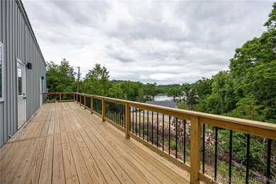 Lake life meets shop life with this unique shouse opportunity - photo 20