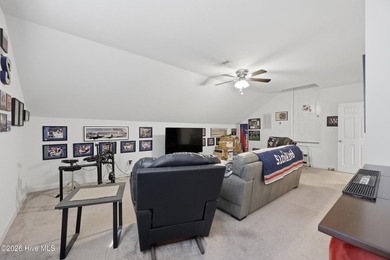 Welcome home to this beautifully maintained ranch-style home - photo 22