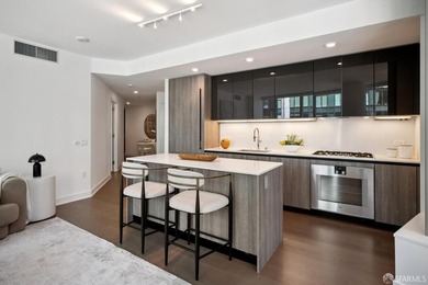 Elegant two-bedroom, two-bathroom residence at Lumina, offering - photo 22