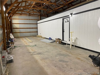 Lake life meets shop life with this unique shouse opportunity - photo 25