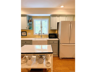 Bring all offers!! Welcome to this beautifully updated residence - photo 25