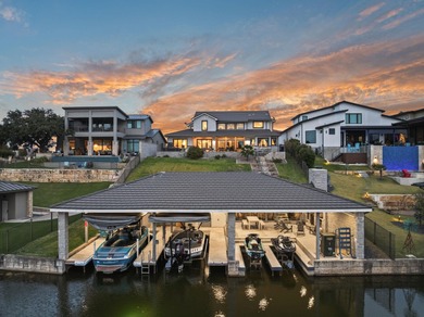 Lake LBJ Home For Sale in Kingsland Texas