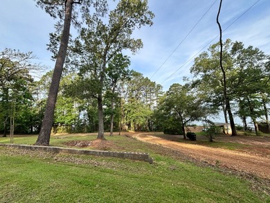 Tucked away in the peaceful waterfront community of White Oak - photo 1