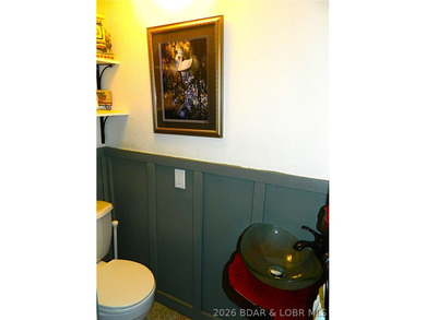 Private Four Seasons Retreat on Expansive Multi-Lot Property! - photo 16