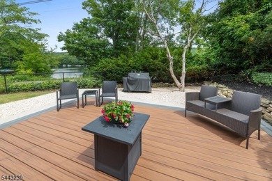 This is the Lakefront ranch you have been waiting for on Upper - photo 16