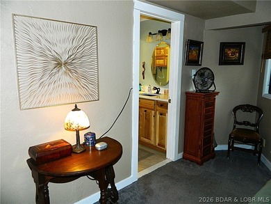 Private Four Seasons Retreat on Expansive Multi-Lot Property! - photo 18