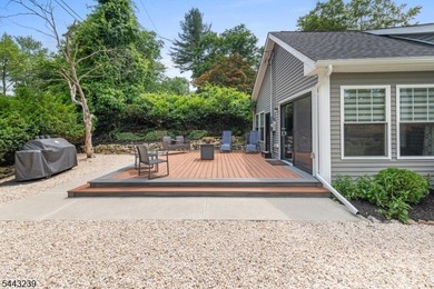 This is the Lakefront ranch you have been waiting for on Upper - photo 27