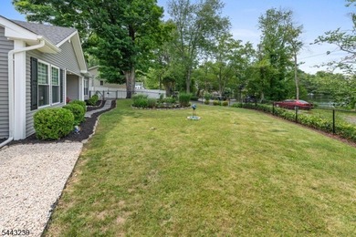 This is the Lakefront ranch you have been waiting for on Upper - photo 29