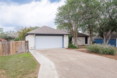 Beautifully maintained 3-bedroom, 2-bath home offering 1,768 - photo 3