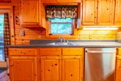 Sleeps 8, Unrestricted, wooded 7.21 acres & a solo private dock - photo 13