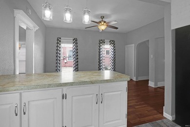 Welcome to this charming 3-bedroom, 2-bath home with a spacious - photo 15