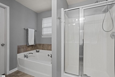 Call the official listing agent, Lisa Alexander, to arrange a - photo 25