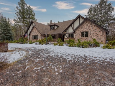 Lake Home For Sale in Chiloquin, Oregon