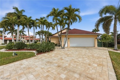 Impeccably maintained CUSTOM HOME, SOUTHEASTERN REAR EXPOSURE, 3 - photo 42