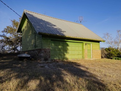 This is a rare opportunity to own 107 feet of open waterfront on - photo 3